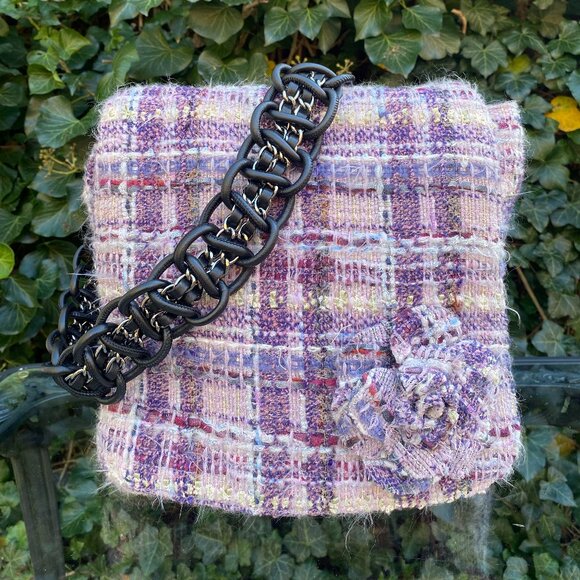 NEW! CHANEL 2005-2006 Tweed Camellia Crossbody Bag - Picture 1 of 16